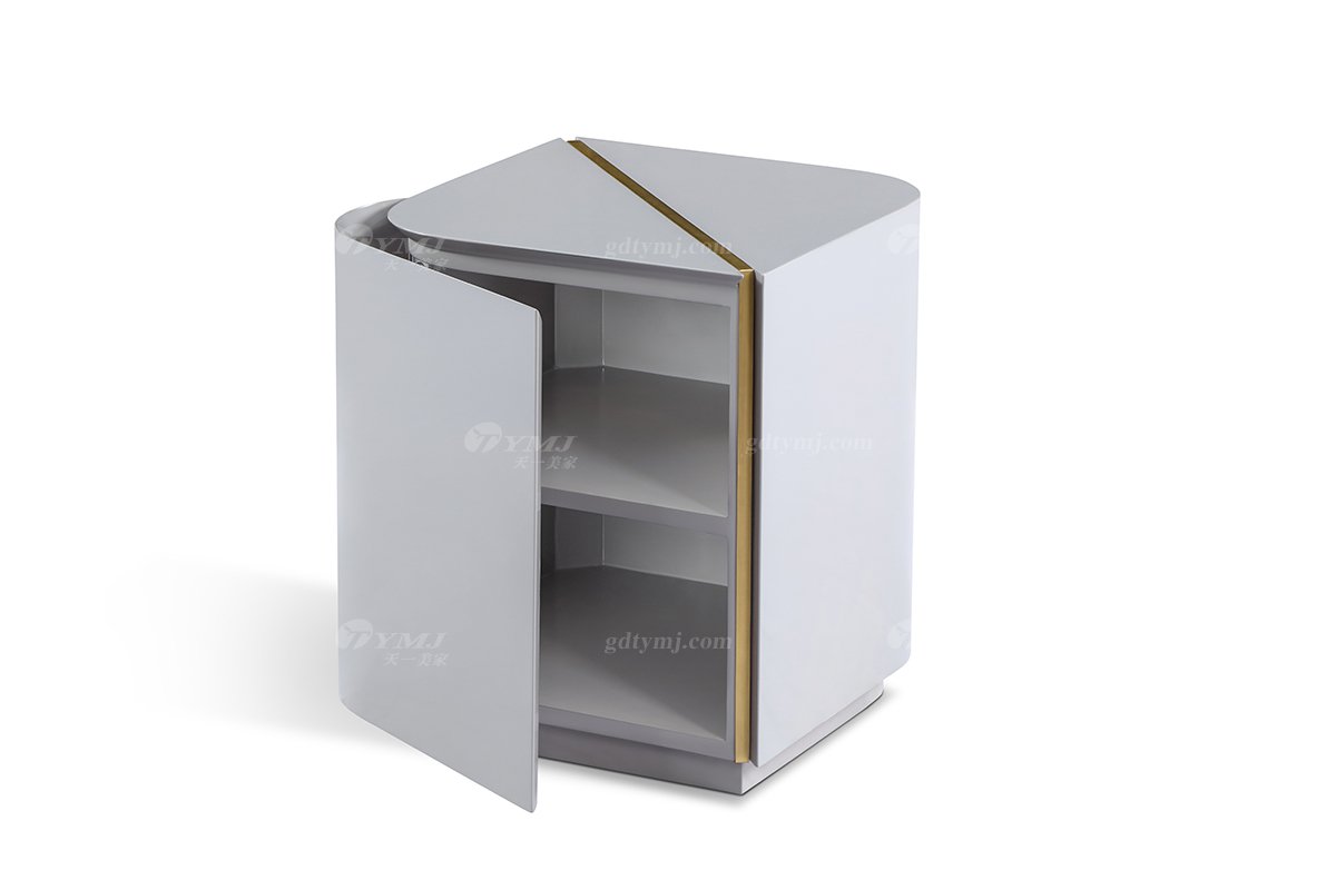 意式极简风格LUTUBE视频在线观看别墅豪宅家具品牌现代轻奢卧室时尚创意灰色亮光+意大利金装饰条床头柜BH1905床头柜2