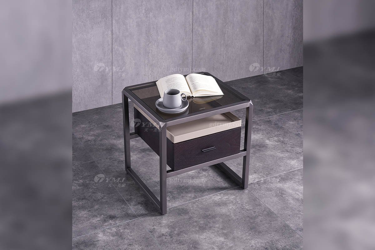 意式极简风格家具LUTUBE视频在线观看别墅会所大宅时尚简约茶玻钢化床头柜BRK6557床头柜