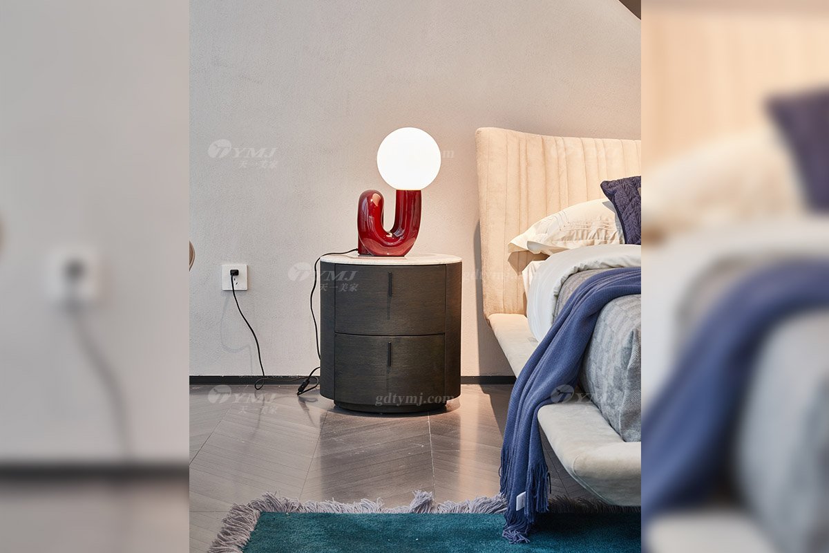 意式极简风格家具LUTUBE视频在线观看别墅会所大宅时尚简约橡木色+大理石床头柜BRK21002床头柜场景