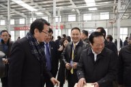 信阳LUTUBE下载地址门窗生产线于2014年12月27日建成投产