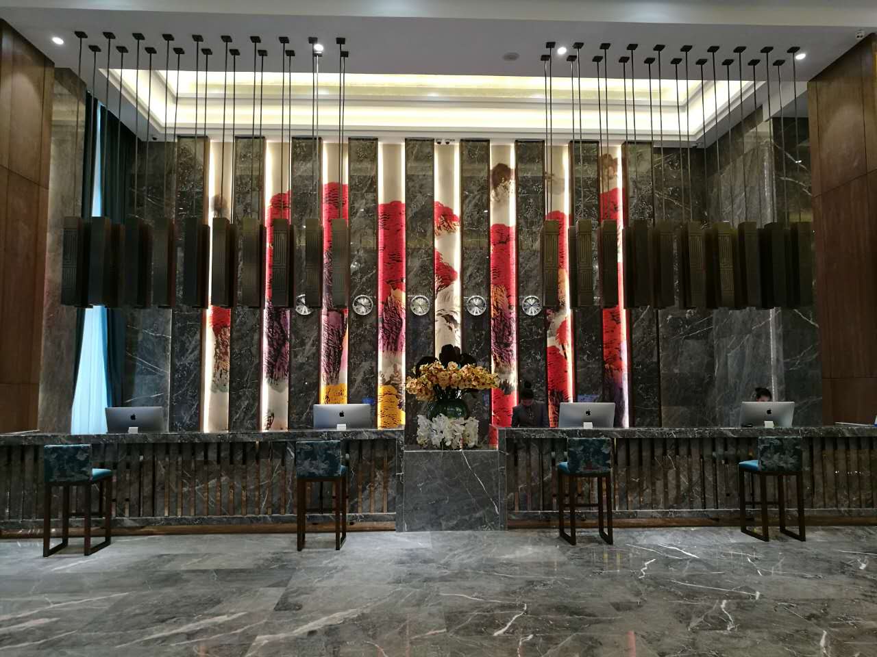 LUTUBE最强福利视频软件酒店吧台